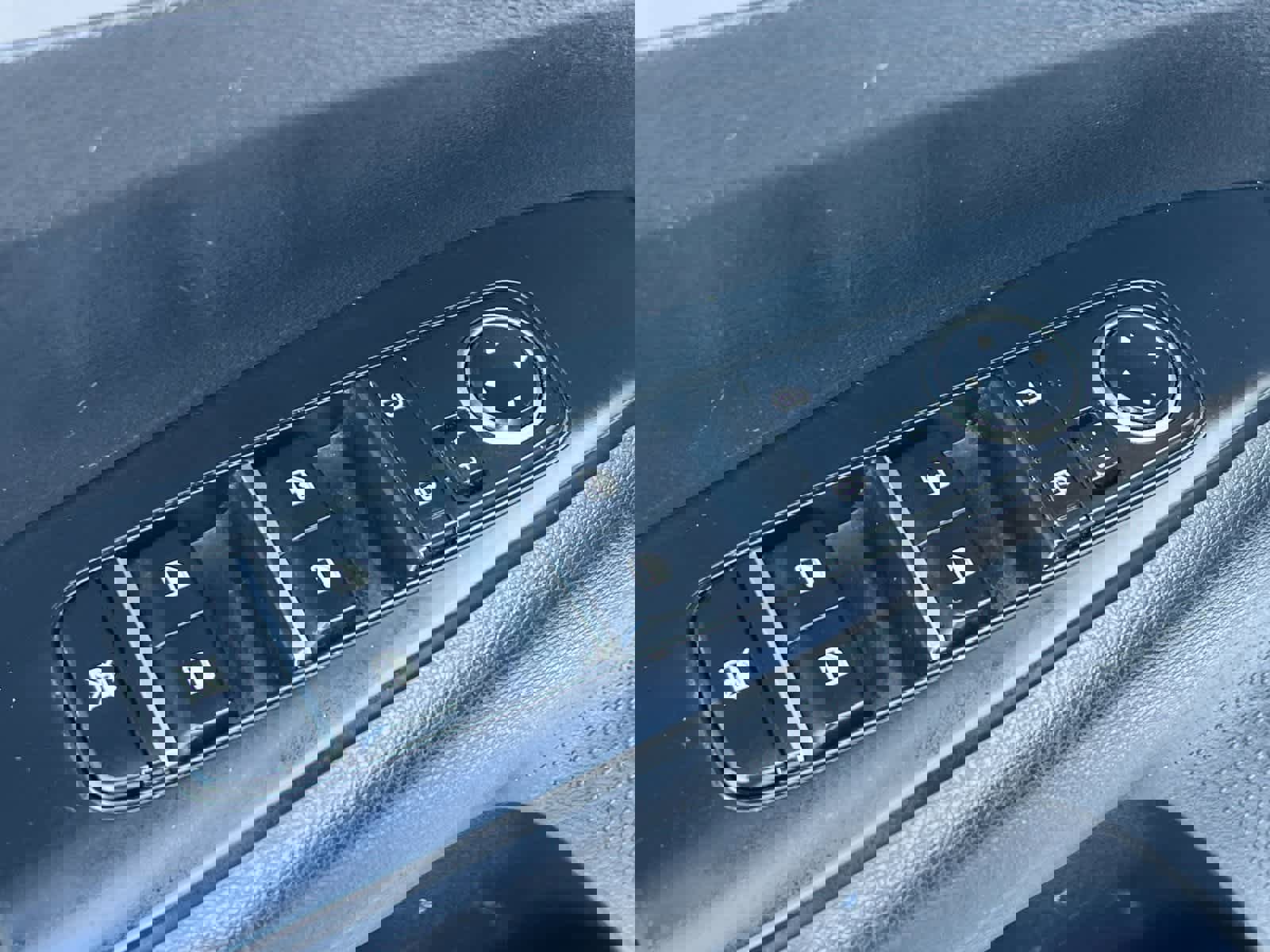 Used 2024 Kia Forte LXS image 14