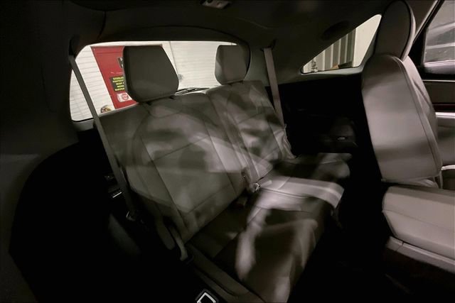 Used 2017 Acura MDX FWD w/ Advance Package image 28
