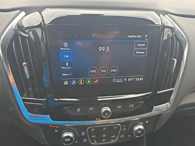 Used 2023 Chevrolet Traverse Premier image 22