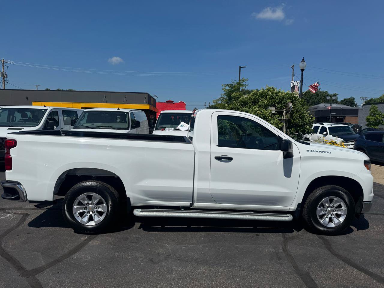 Used 2025 Chevrolet Silverado 1500 W/T RWD image 6