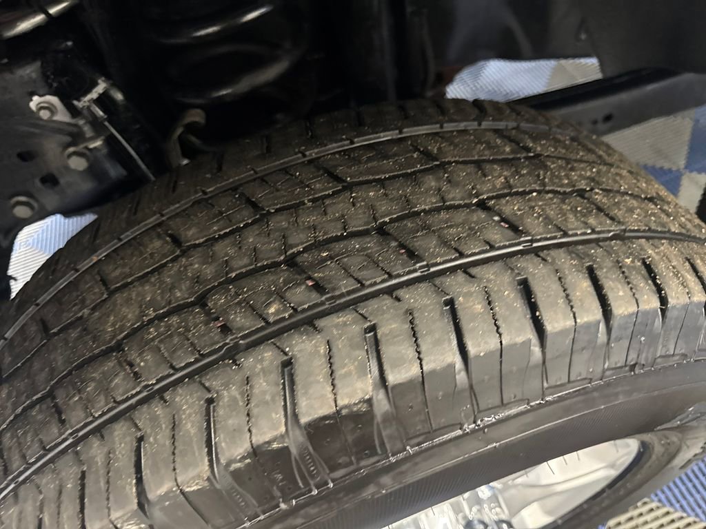Certified 2025 Ford F350 XLT AWD/4WD image 27