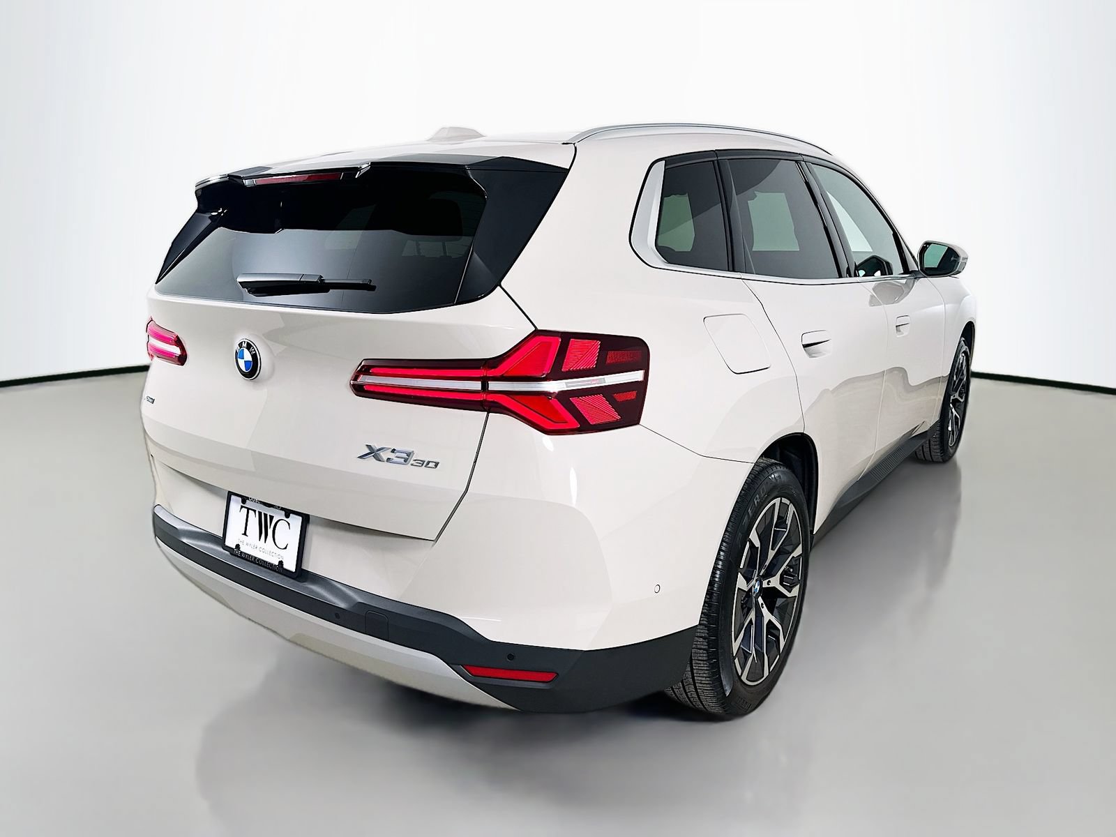 Used 2026 BMW X3 xDrive30i AWD/4WD image 5