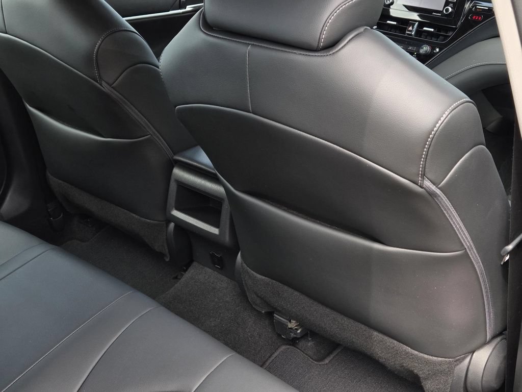 Used 2023 Toyota Camry SE FWD image 30