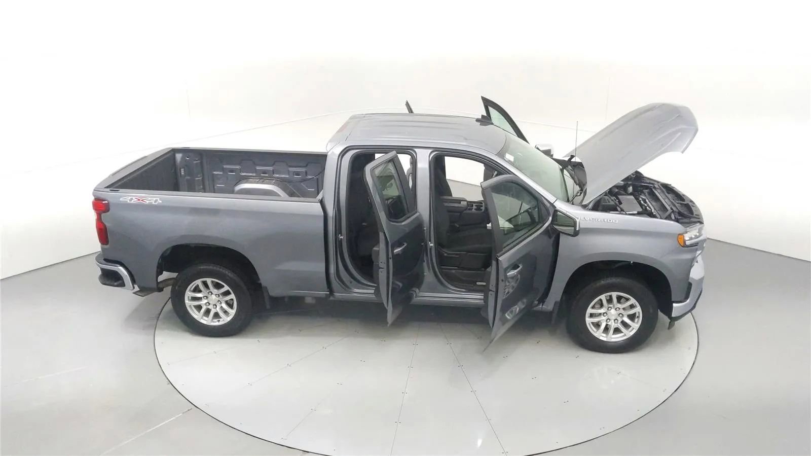 Used 2021 Chevrolet Silverado 1500 LT AWD/4WD image 50