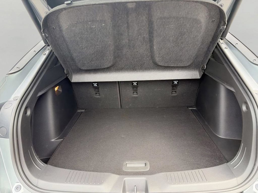 Used 2024 Buick Envista Sport Touring w/ Convenience I Package FWD image 7