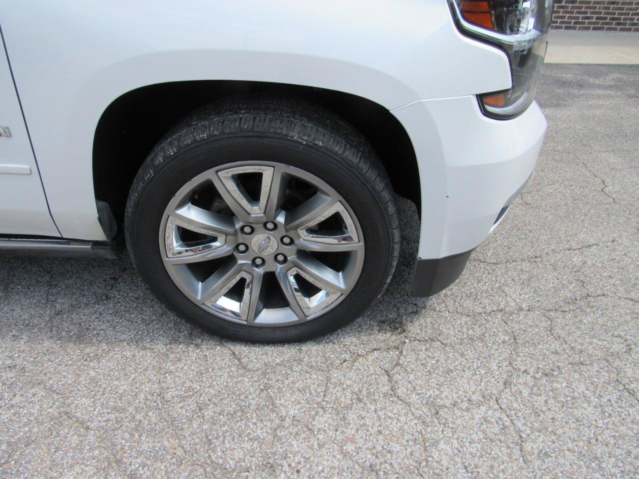 Used 2016 Chevrolet Suburban LTZ AWD/4WD image 45