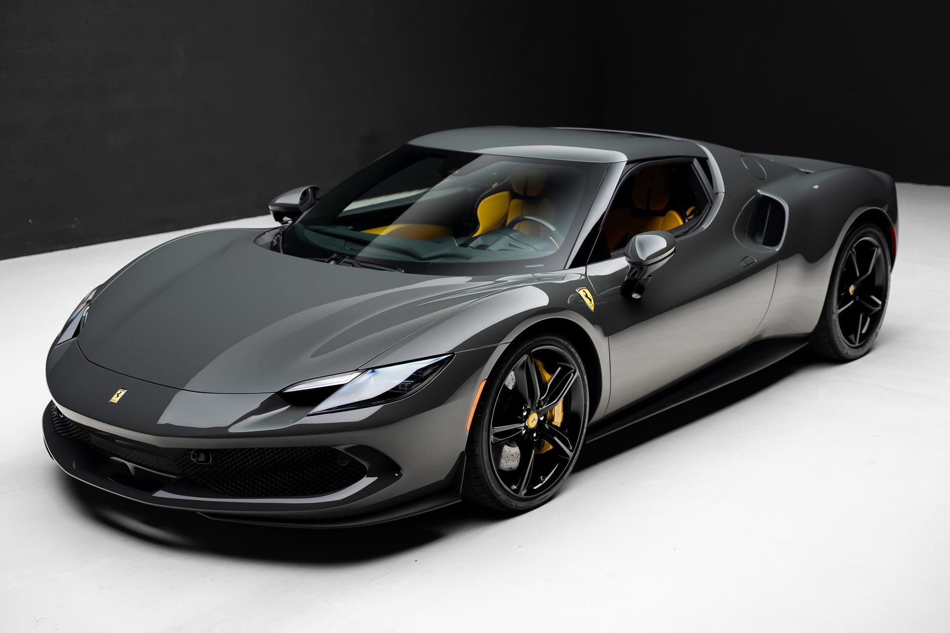 Used 2024 Ferrari 296 GTB RWD image 5