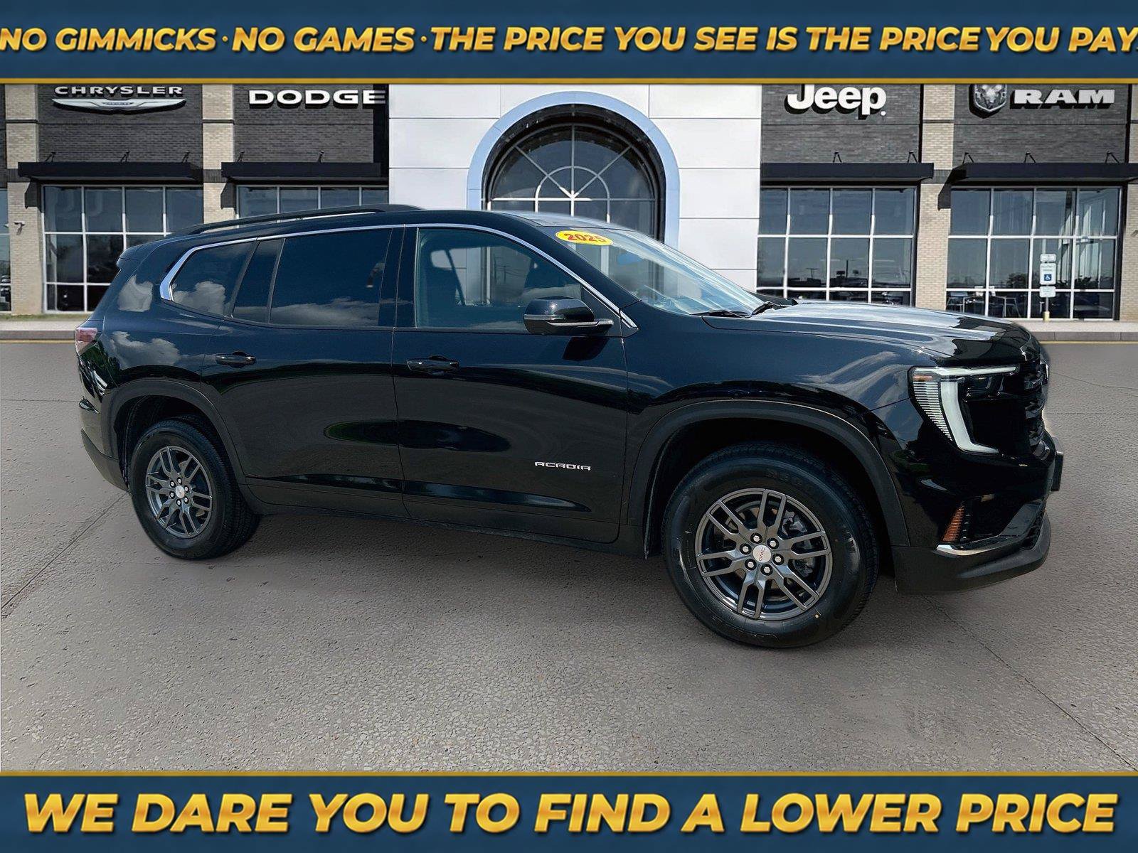 Used 2025 GMC Acadia Elevation AWD/4WD image 1