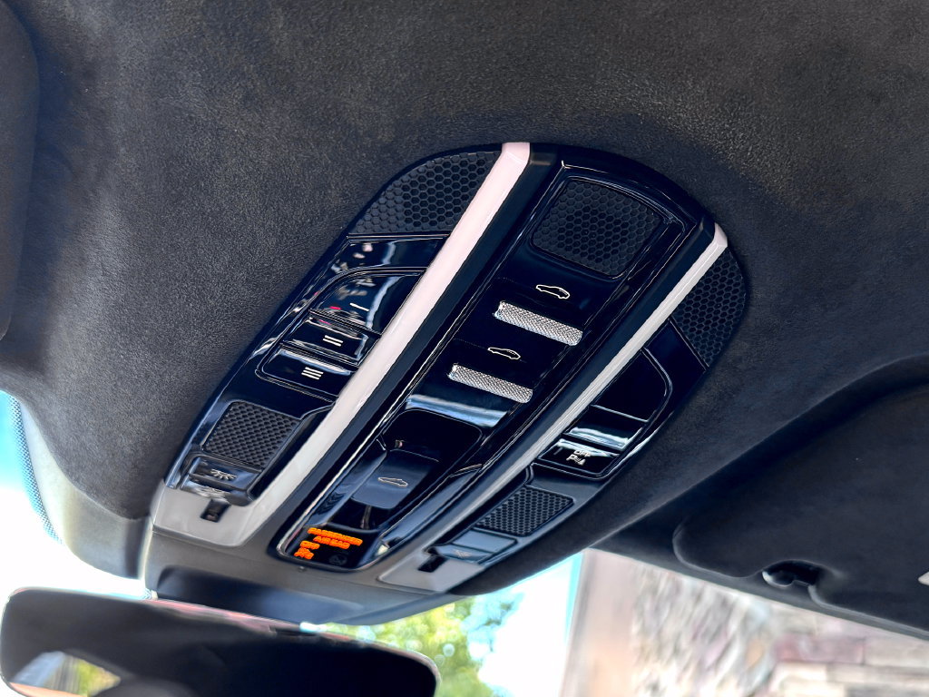 Used 2018 Porsche Panamera 4S AWD/4WD image 25
