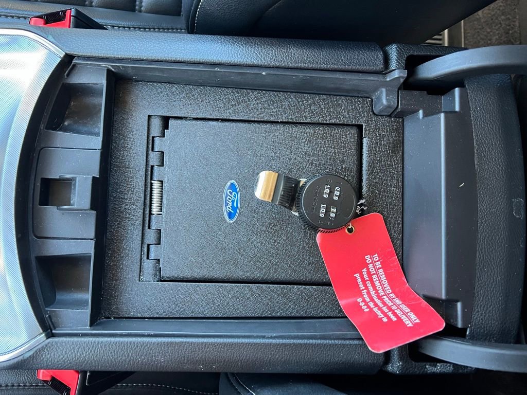 Used 2022 Ford Edge SEL w/ Convenience Package image 28