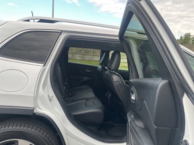 Used 2019 Jeep Cherokee Limited AWD/4WD image 14