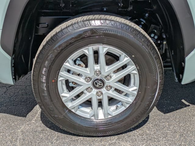 Used 2026 Toyota Tundra SR5 w/ SR5 Premium Package RWD image 8