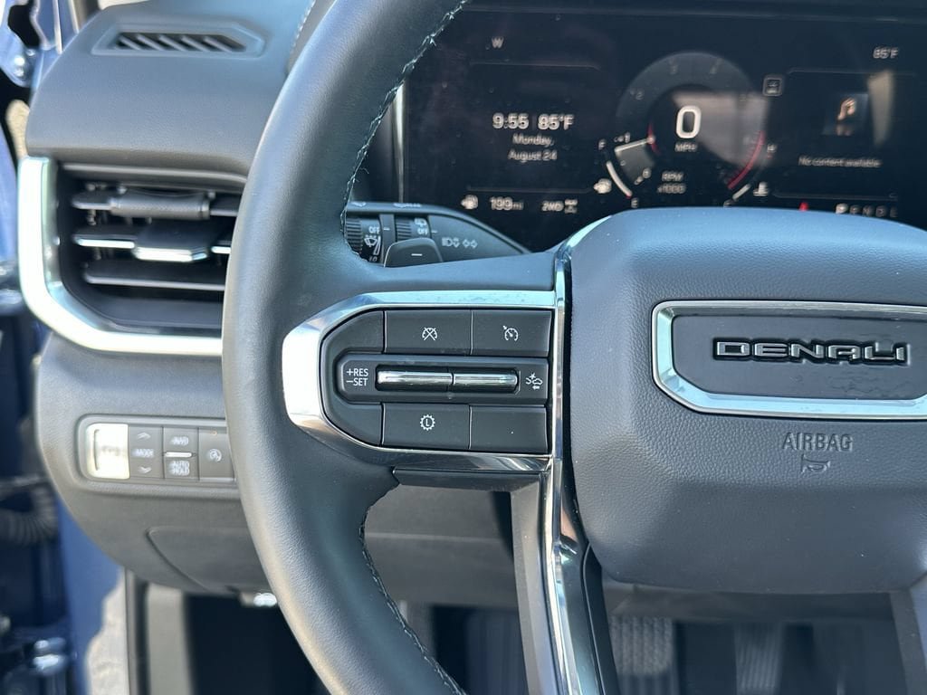 Used 2026 GMC Terrain Denali AWD/4WD image 35