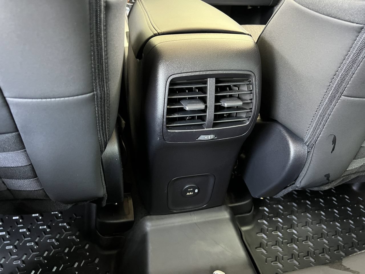 Used 2024 Ford Bronco Sport Big Bend w/ Convenience Package AWD/4WD image 26