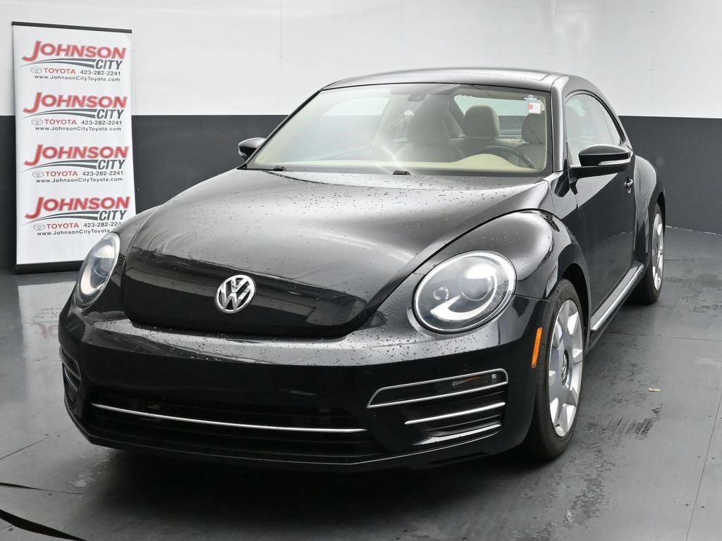 Used 2017 Volkswagen Beetle 1.8T SEL image 4