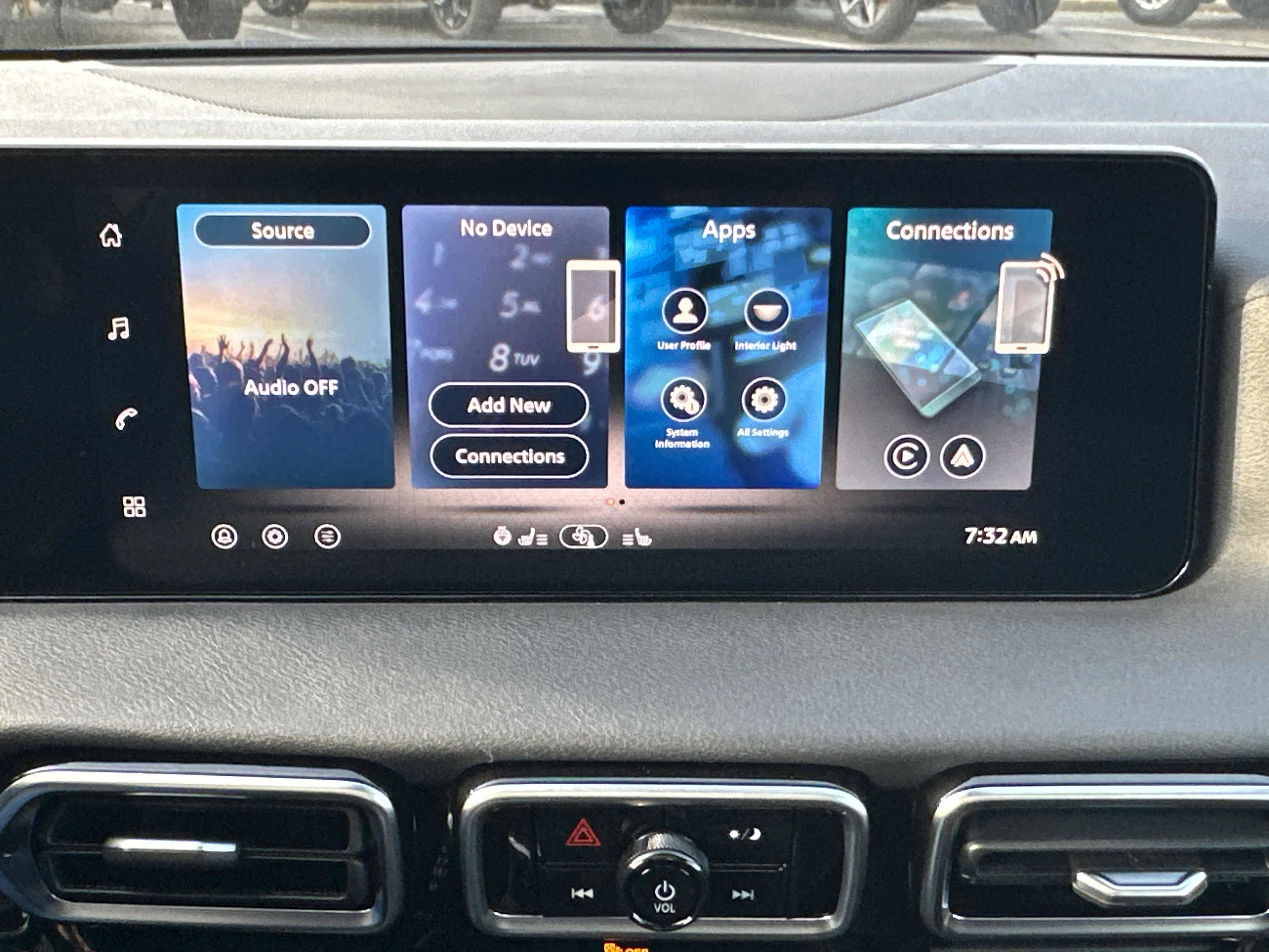 New 2026 Nissan Sentra SV w/ SV Convenience Package FWD image 33