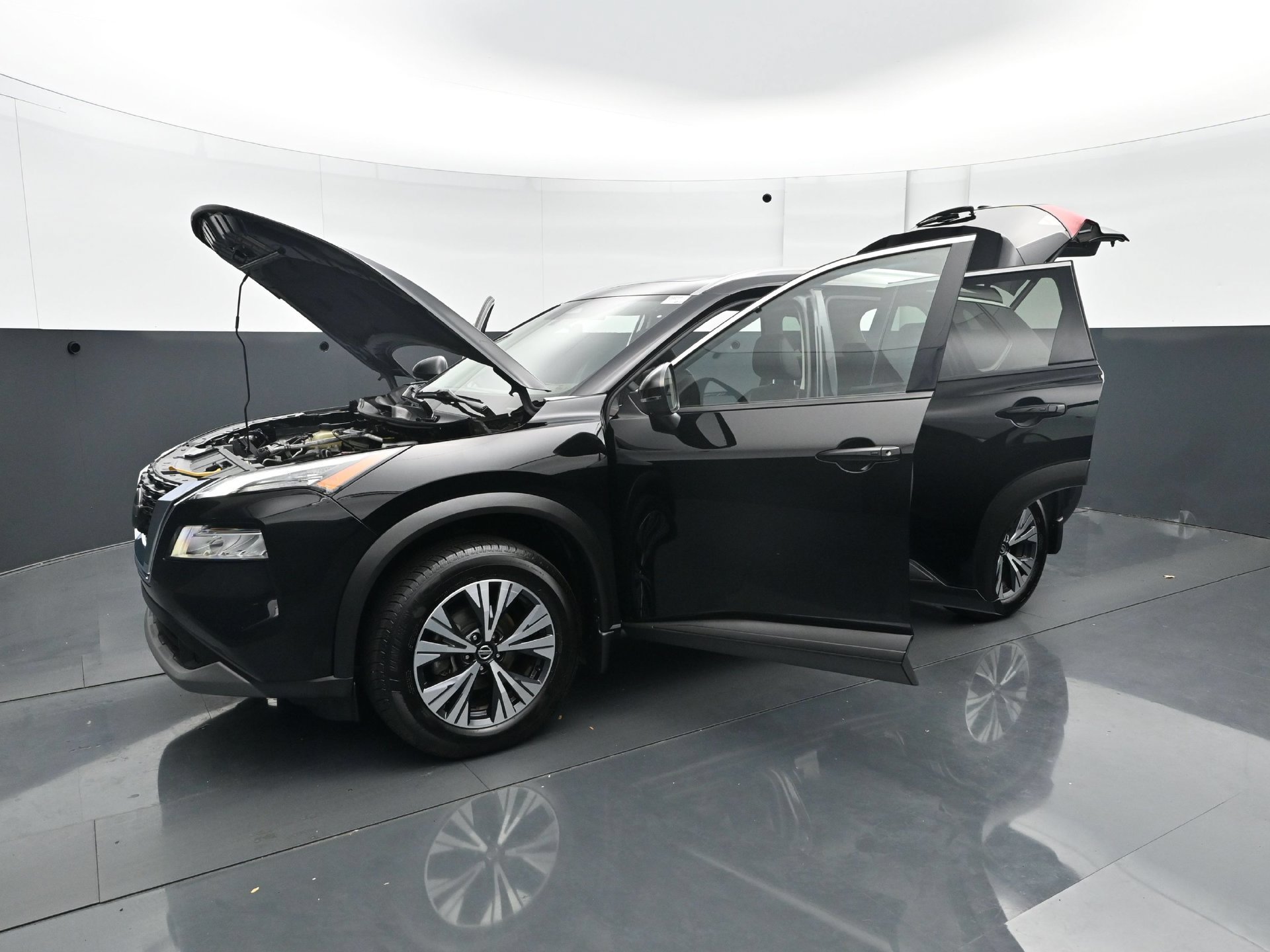 Used 2021 Nissan Rogue SV AWD/4WD image 31