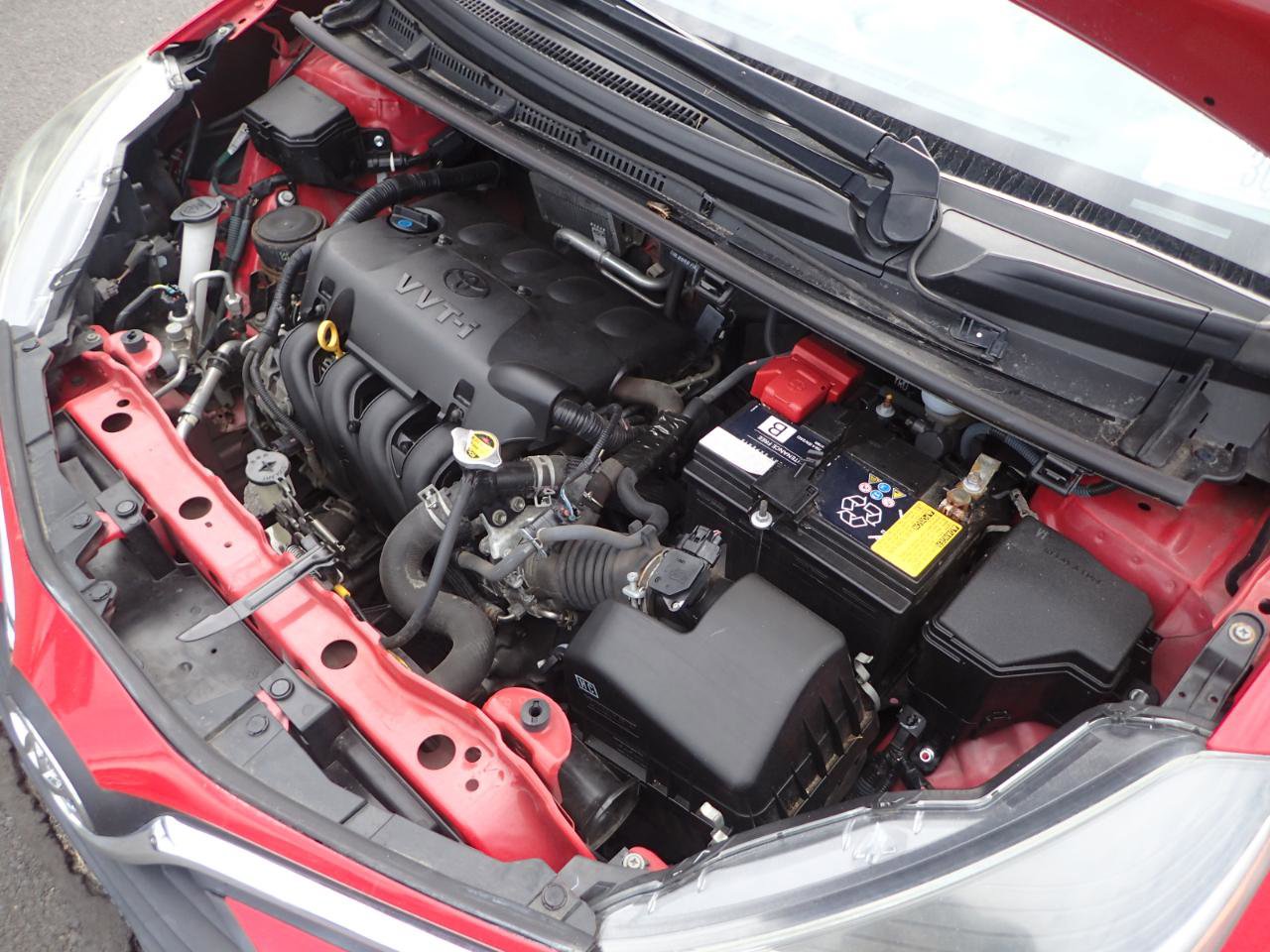 Used 2015 Toyota Yaris L FWD image 19