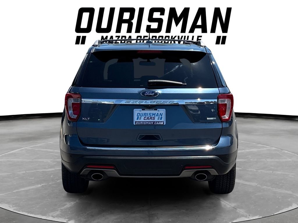 Used 2018 Ford Explorer XLT w/ Equipment Group 202A AWD/4WD image 5