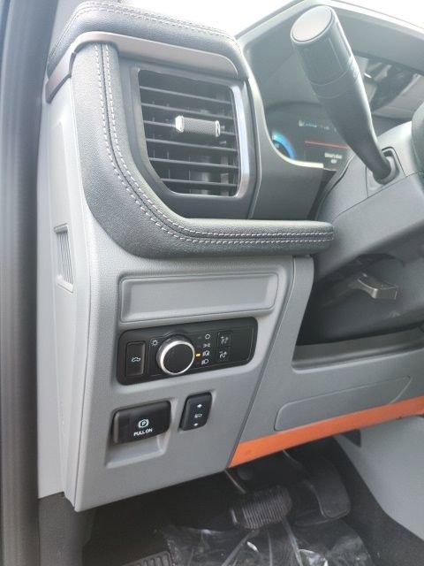 New 2025 Ford F150 Lightning Flash image 37