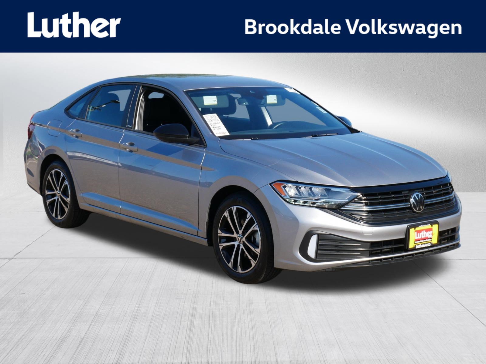 Used 2024 Volkswagen Jetta Sport FWD image 1