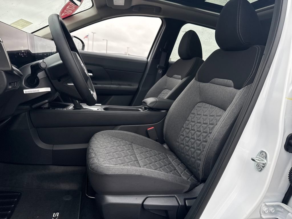 New 2026 Nissan Kicks SV w/ SV Premium Package image 15