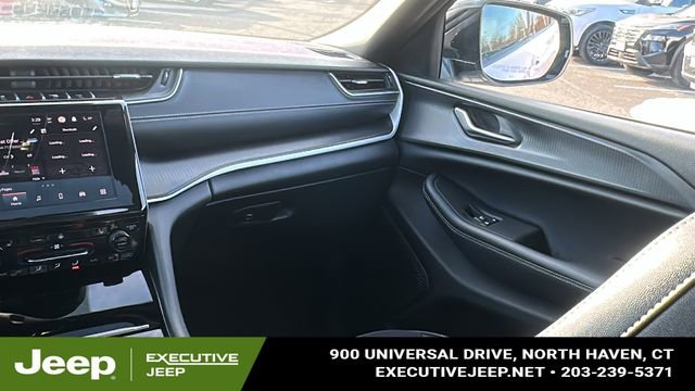 Used 2023 Jeep Grand Cherokee L Laredo AWD/4WD image 25