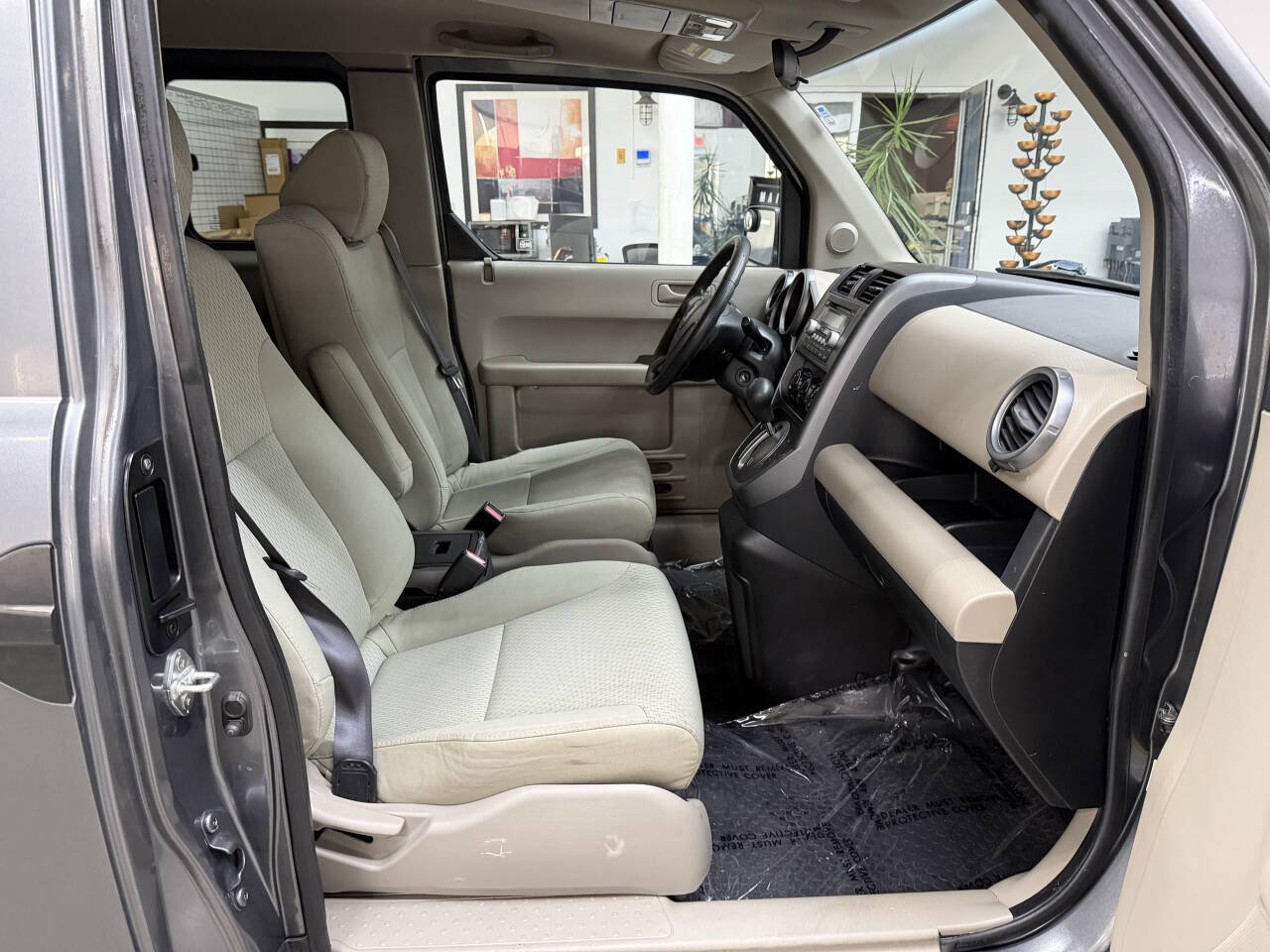 Used 2009 Honda Element EX image 17