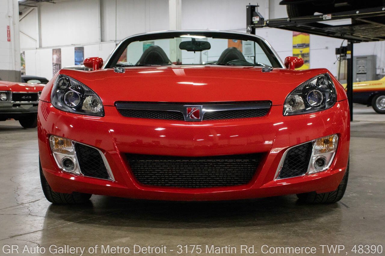 Used 2009 Saturn Sky Red Line RWD image 13