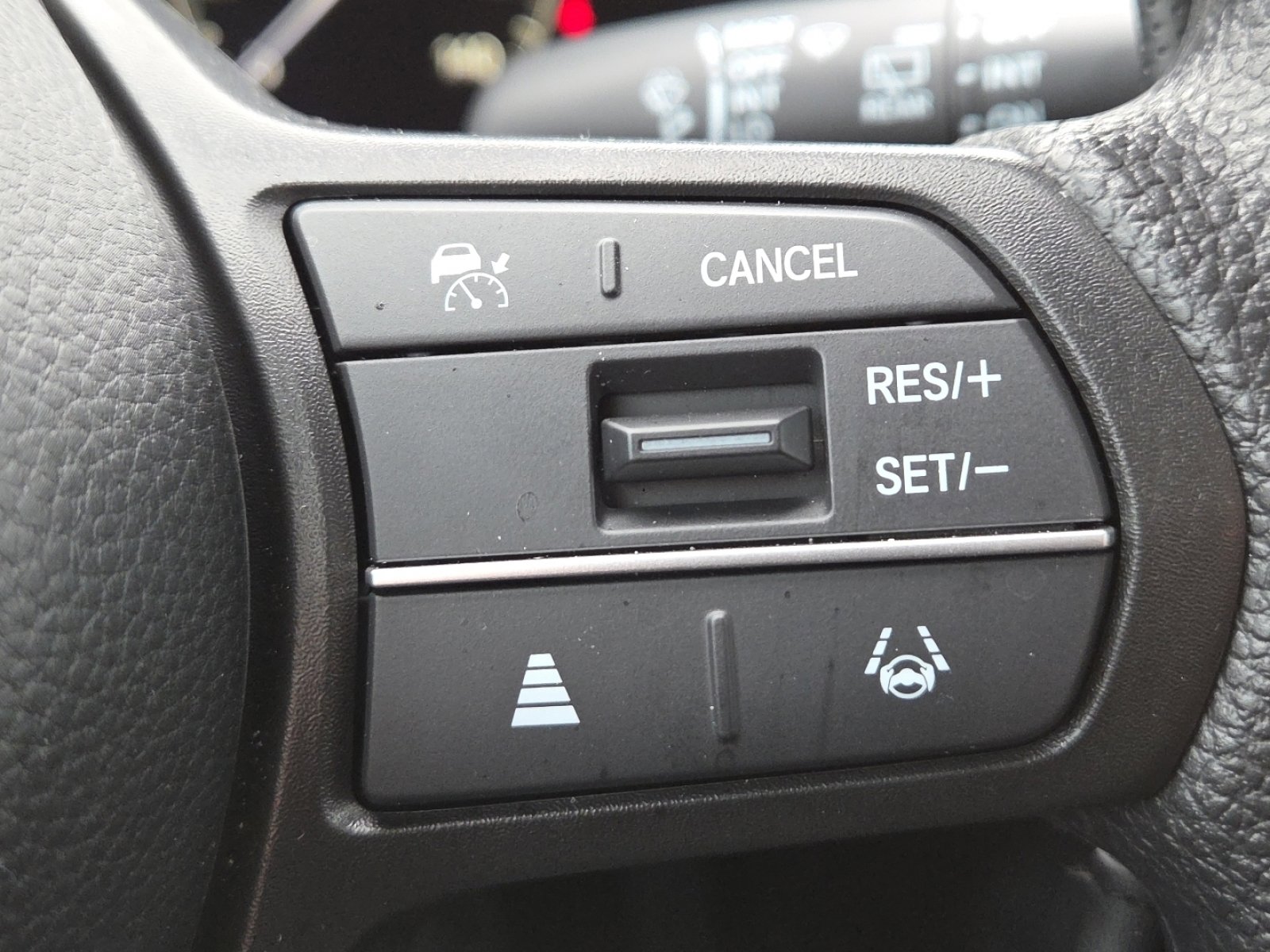 Used 2024 Honda HR-V LX image 6