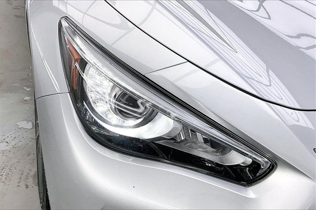Used 2019 INFINITI Q50 Signature Edition w/ Cargo Package (L96) image 27