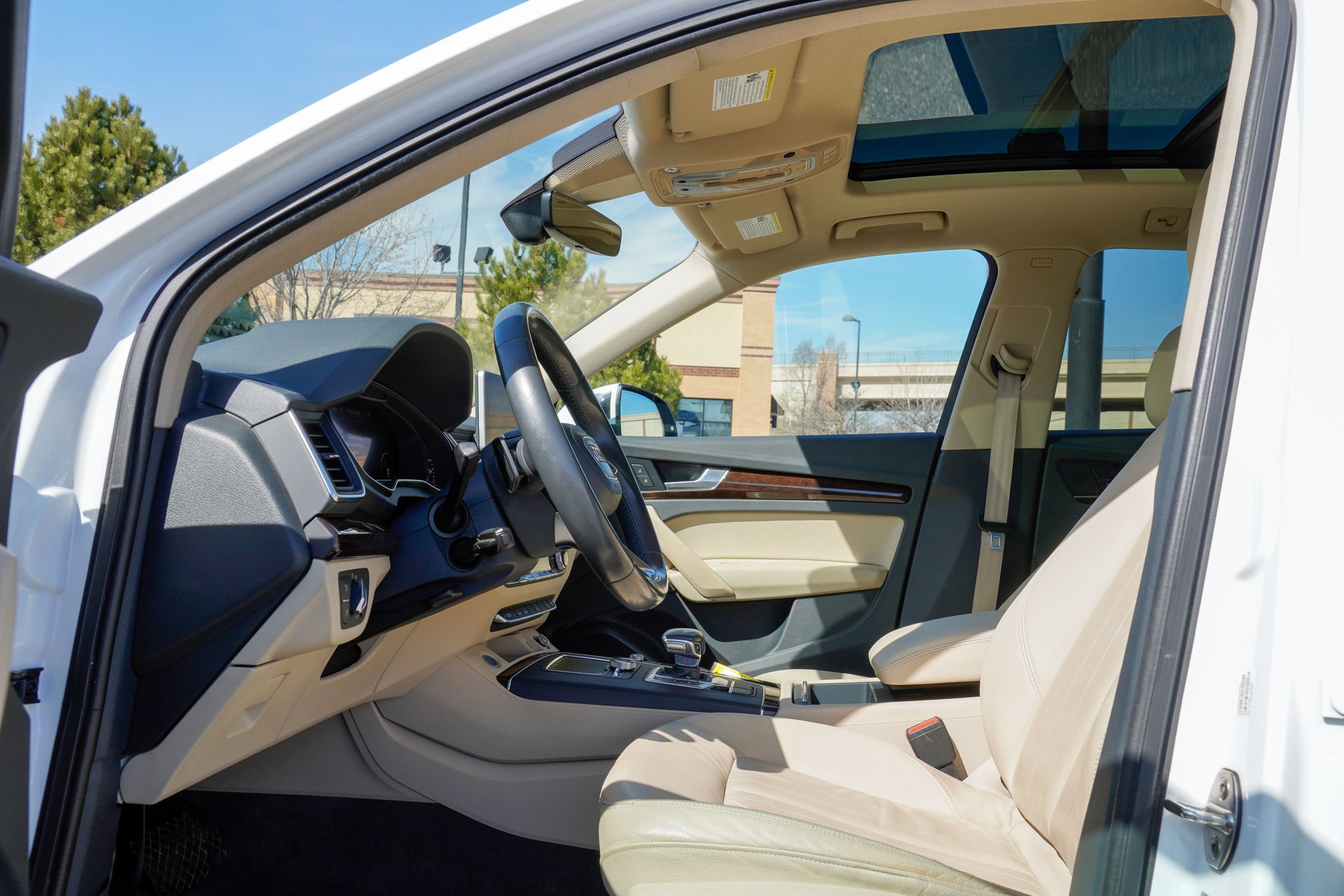 Used 2018 Audi Q5 2.0T Premium Plus w/ Premium Plus Package image 10