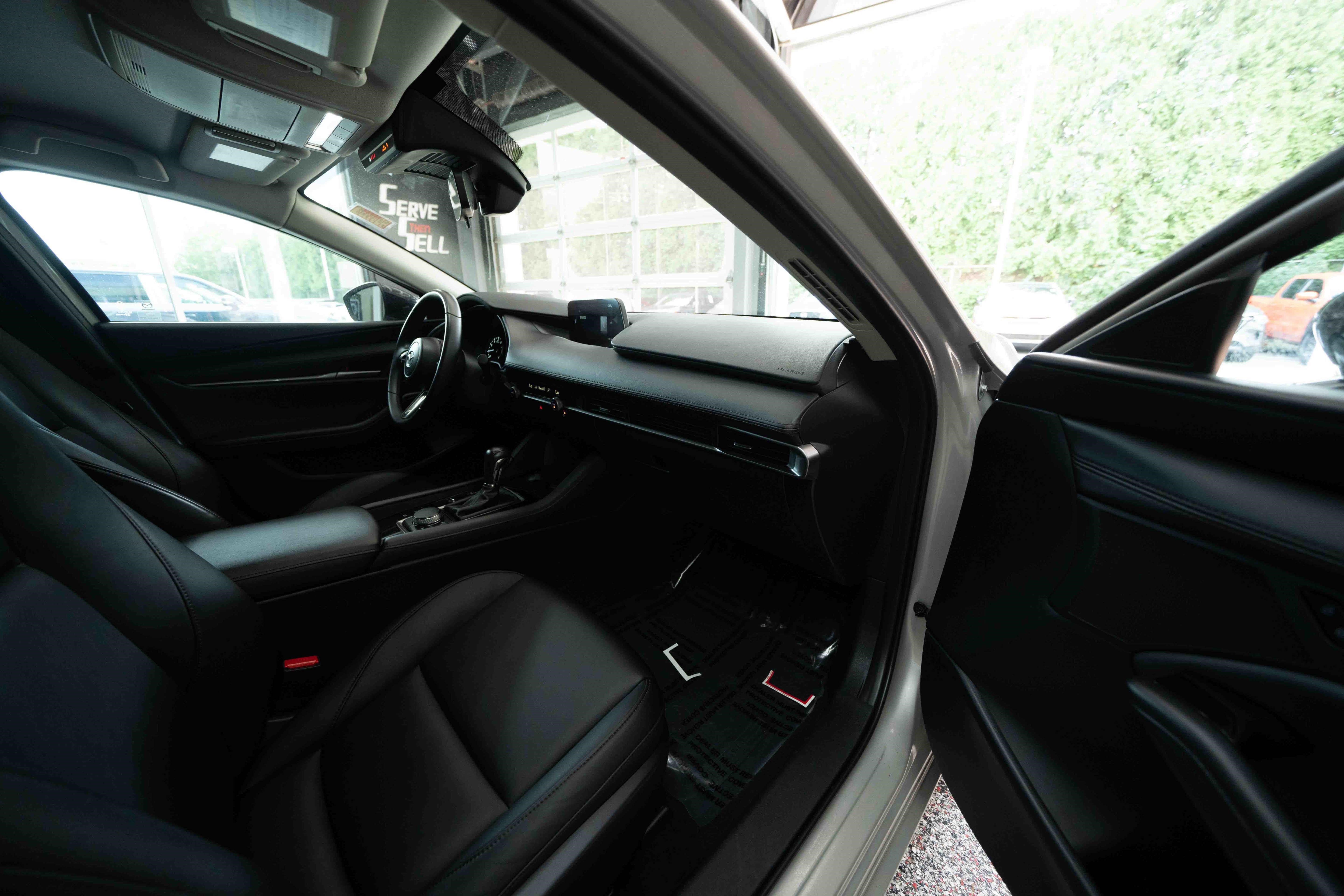 Used 2025 MAZDA MAZDA3 s FWD image 25
