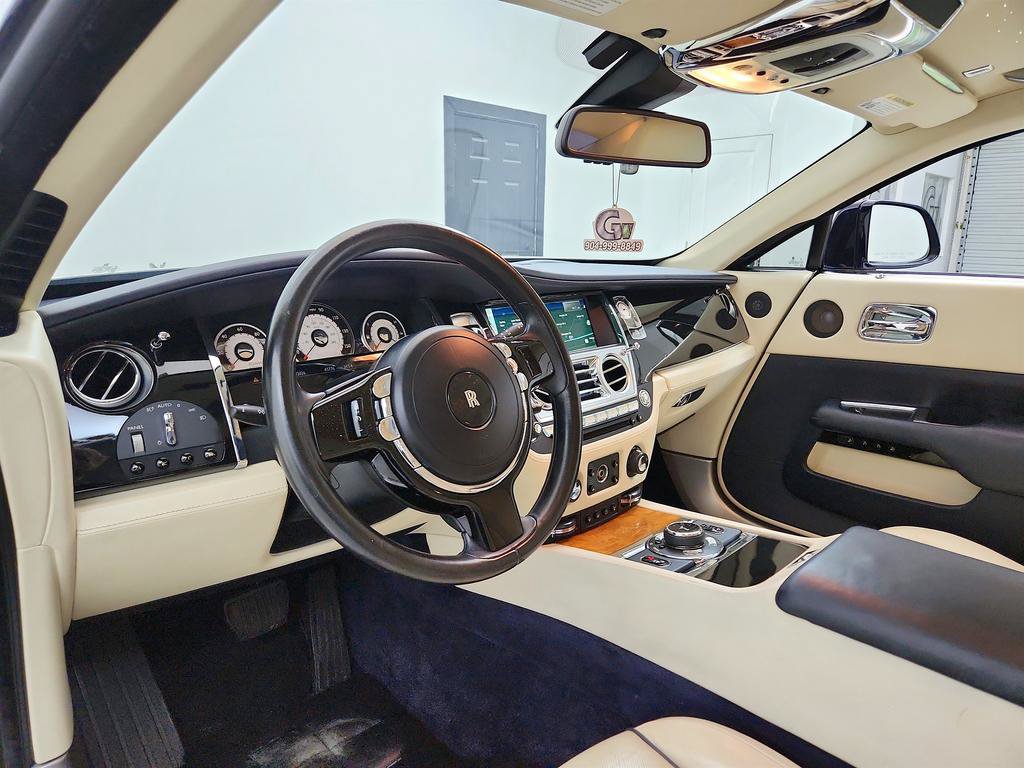 Used 2014 Rolls-Royce Wraith RWD image 13