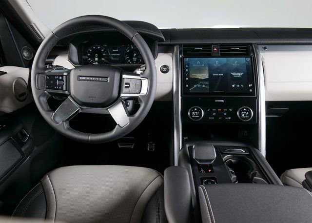 New 2026 Land Rover Discovery Dynamic SE AWD/4WD image 11