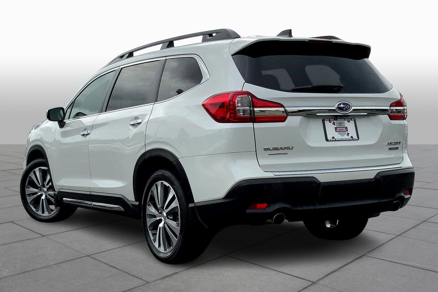 Used 2020 Subaru Ascent Touring w/ Popular Package #2A image 11