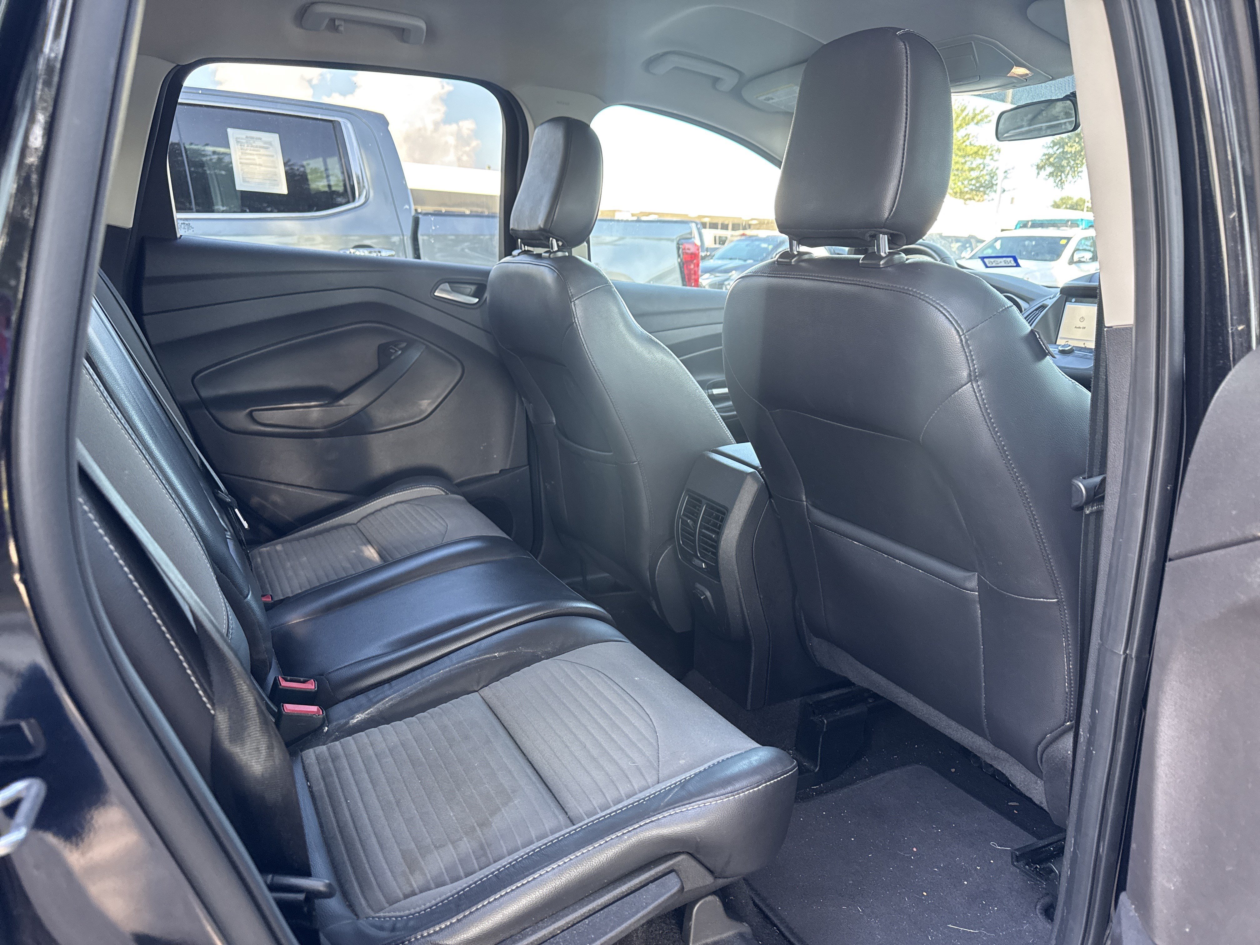 Used 2019 Ford Escape SE AWD/4WD image 12