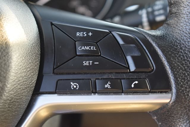 Used 2019 Nissan Rogue SV FWD image 28