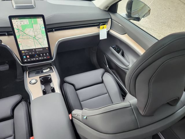 New 2025 Volvo EX90 Ultra w/ Protection Package Premier AWD/4WD image 12