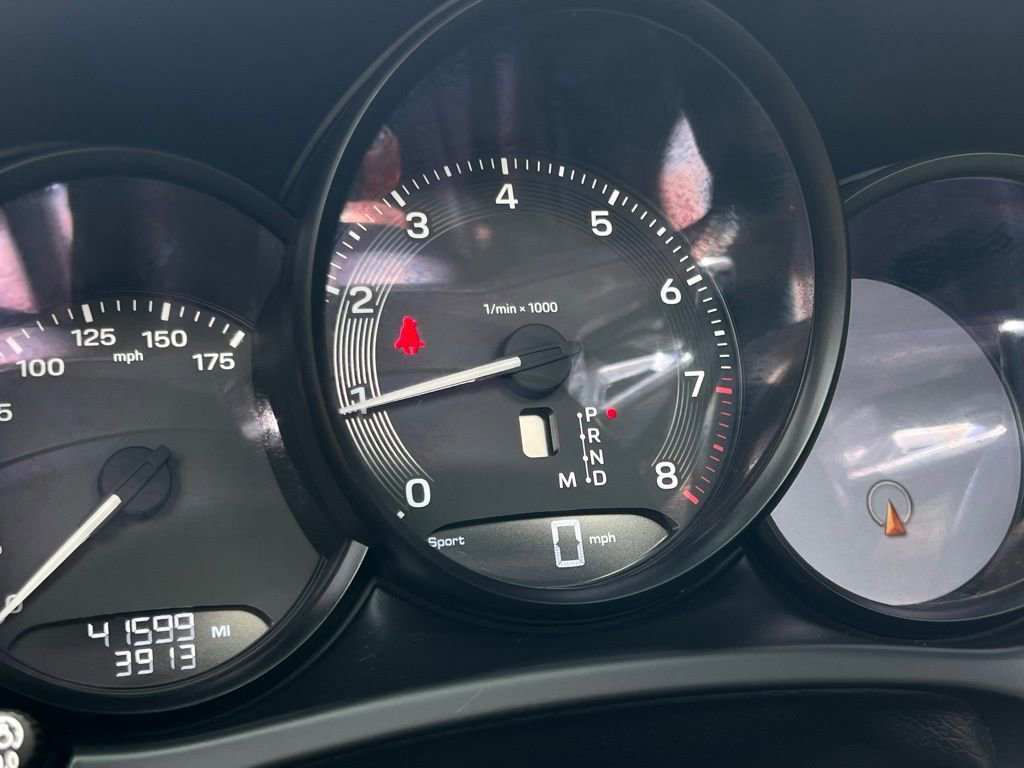 Used 2022 Porsche Macan image 49