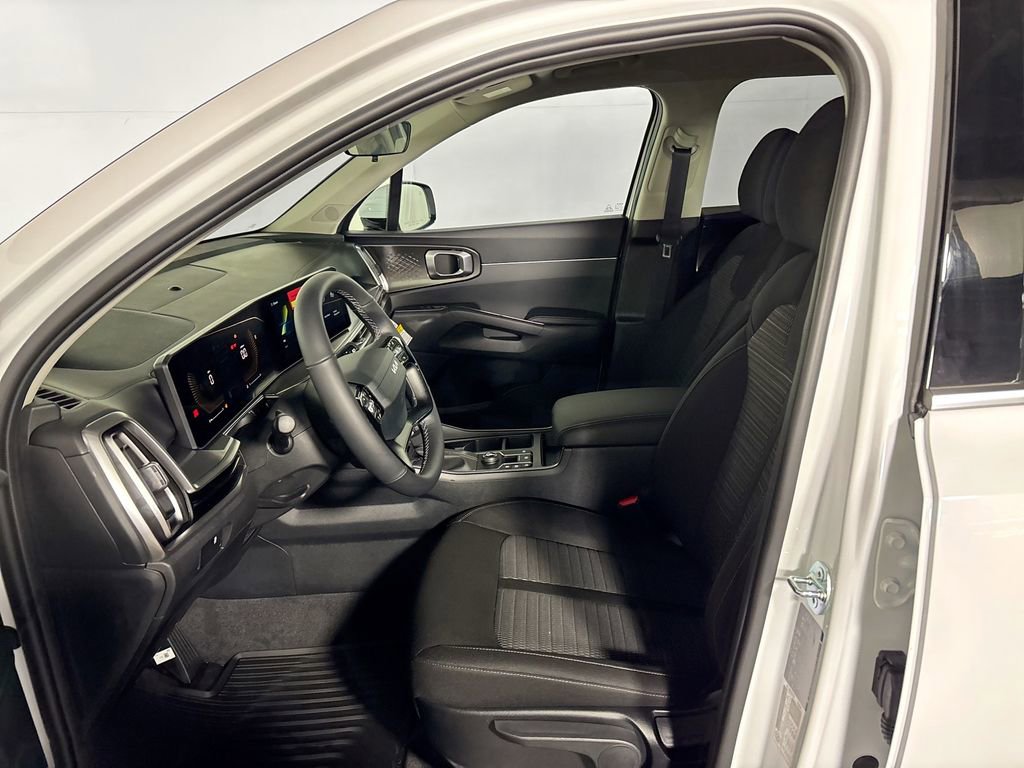 New 2026 Kia Sorento LX image 12