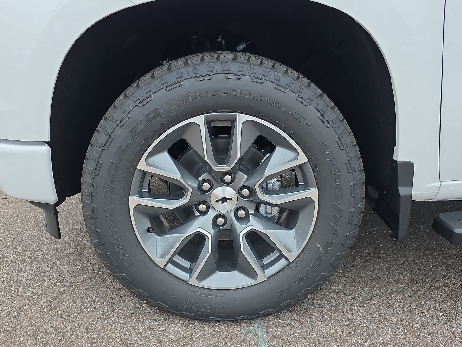 New 2026 Chevrolet Silverado 1500 RST w/ Convenience Package II AWD/4WD image 9