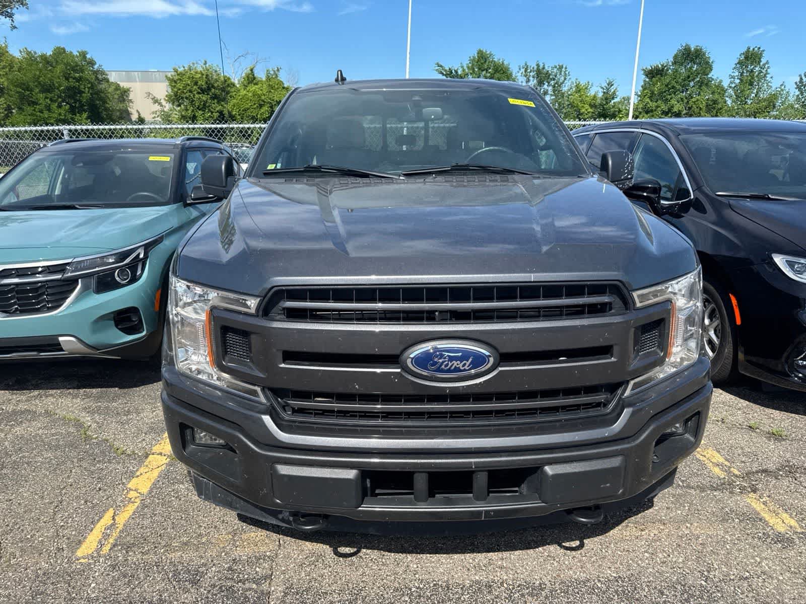 Used 2020 Ford F150 XLT w/ Equipment Group 302A Luxury AWD/4WD image 4