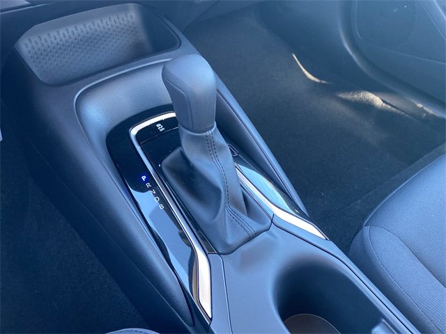 Used 2025 Toyota Corolla LE image 27