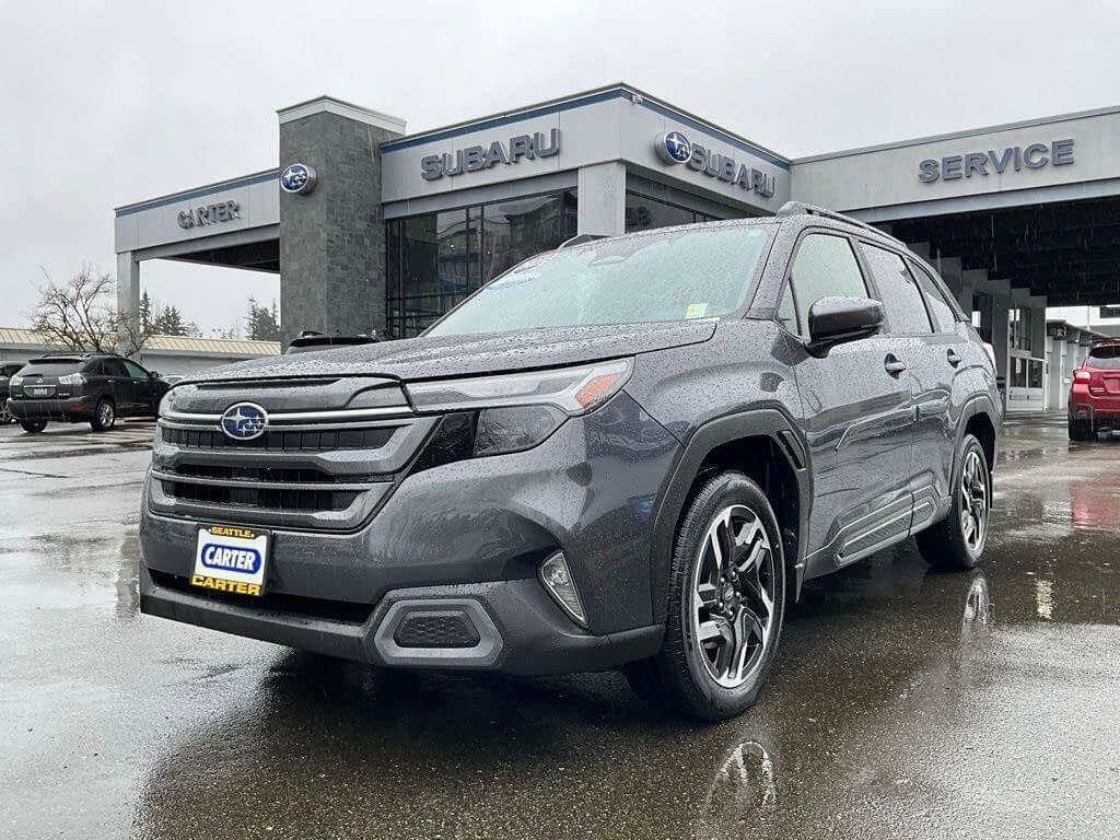 Certified 2025 Subaru Forester Limited image 4