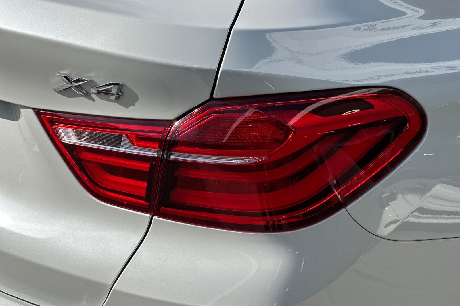 Used 2015 BMW X4 xDrive28i AWD/4WD image 27
