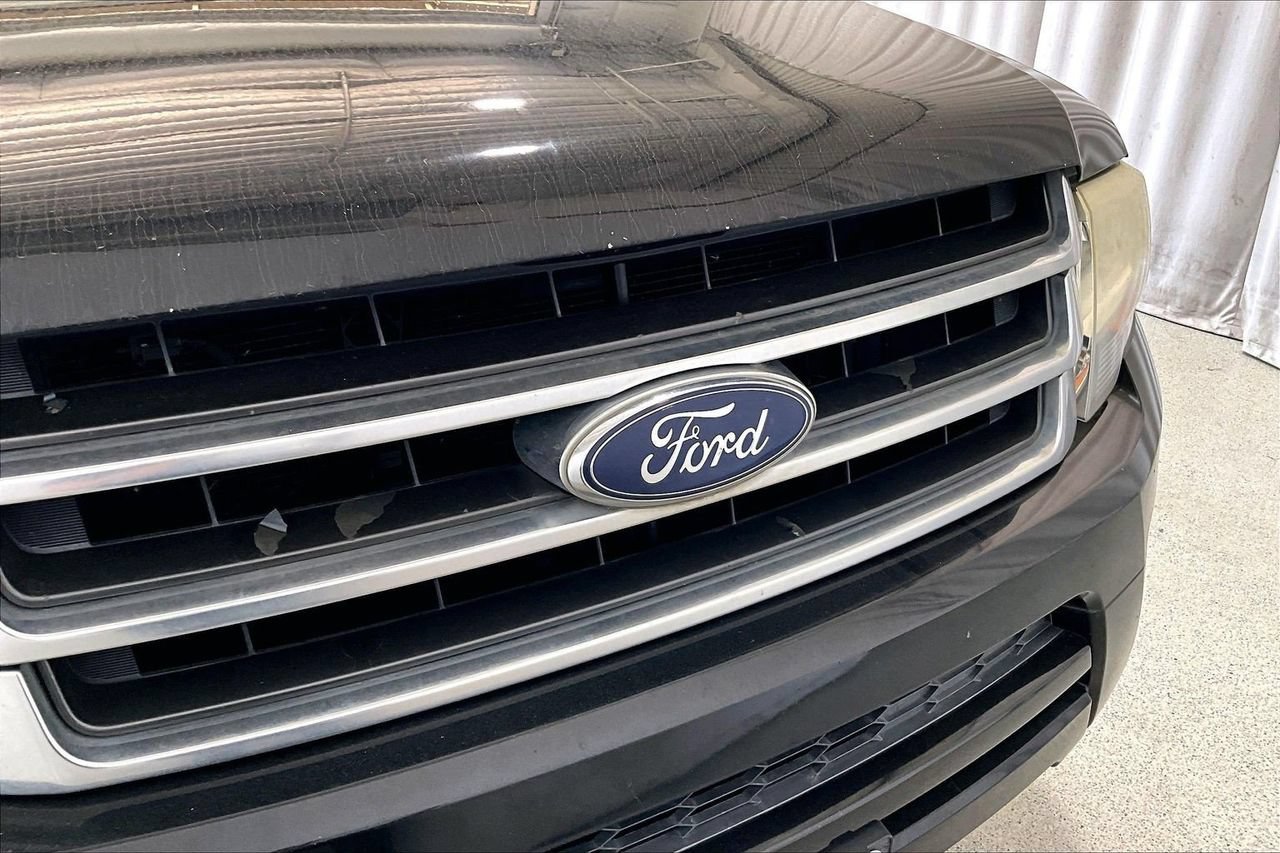 Used 2016 Ford Expedition XLT RWD image 7