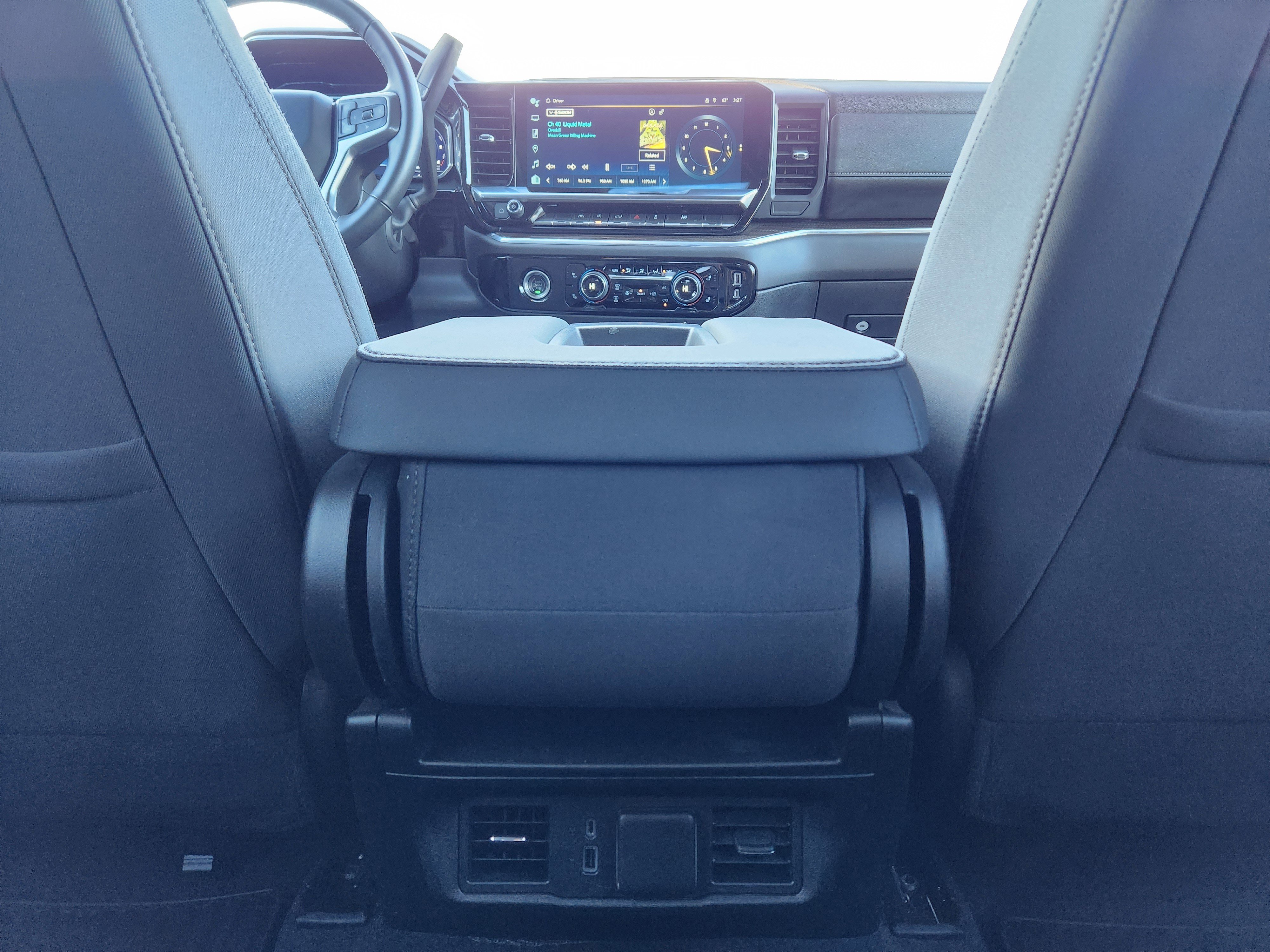 Used 2024 Chevrolet Silverado 1500 LT AWD/4WD image 12