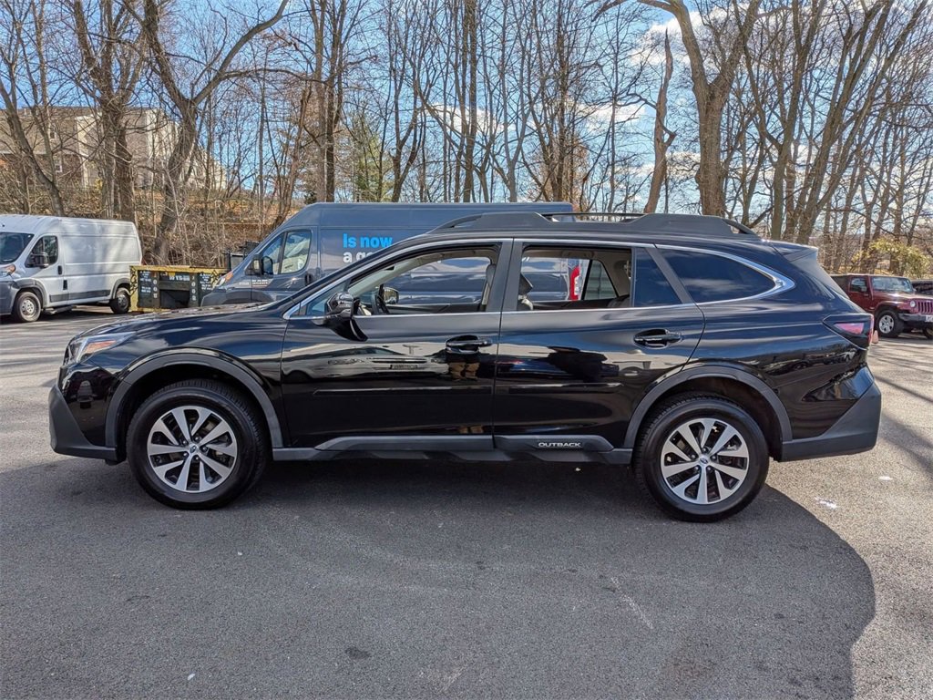 Used 2020 Subaru Outback Premium image 7