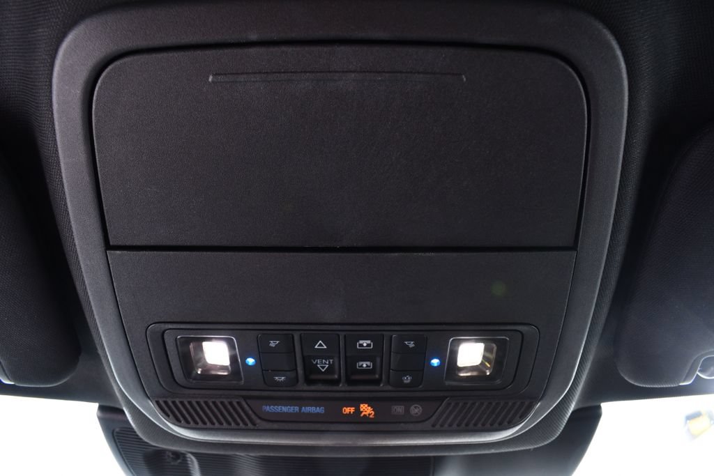 Used 2023 Ford Explorer ST-Line w/ Class IV Trailer Tow Package AWD/4WD image 34